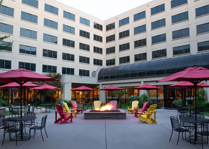 Nced Conference Center & Hotel