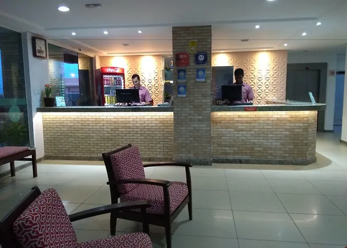Simas Praia Hotel