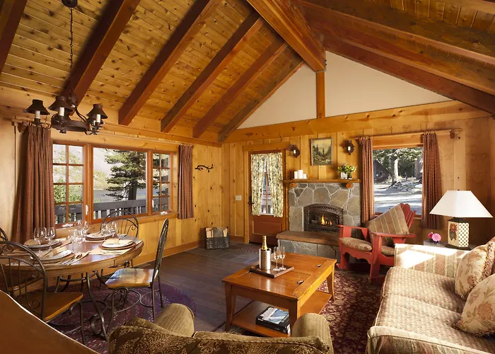 Tamarack Lodge