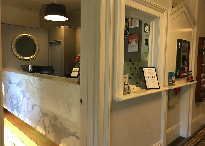Avonmore On The Park Boutique Hotel