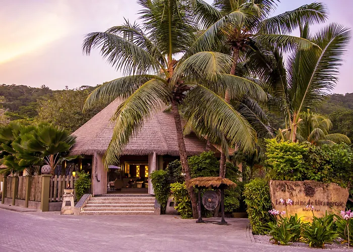 Le Domaine De L'Orangeraie Resort And Spa