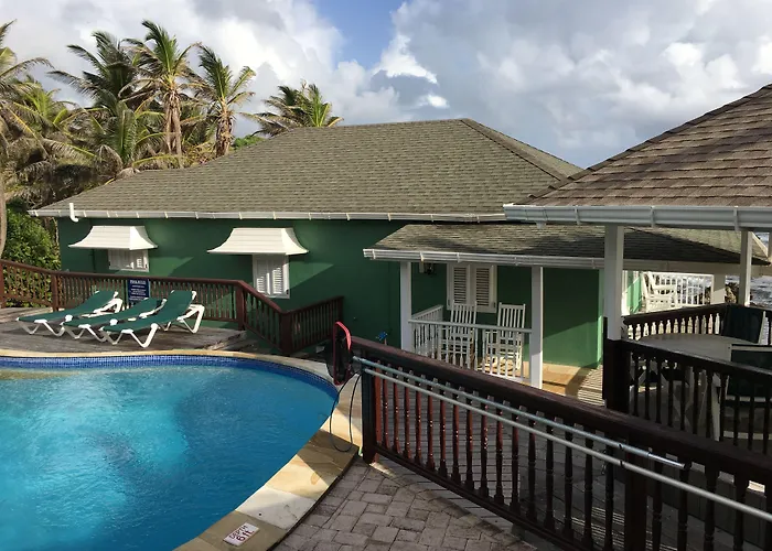 The Atlantis Historic Inn