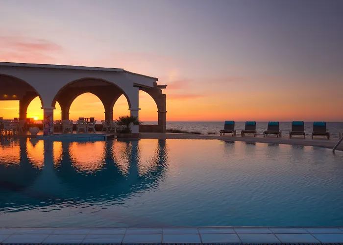 Pyrgos Beach Hotel Apartments