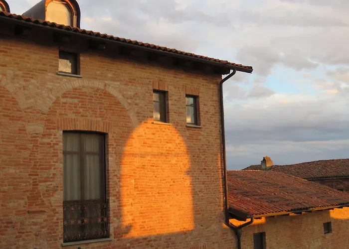 Relais Palazzo Paleologi Sec.Xiv
