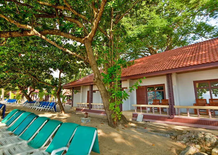 First Bungalow Beach Resort - SHA Plus