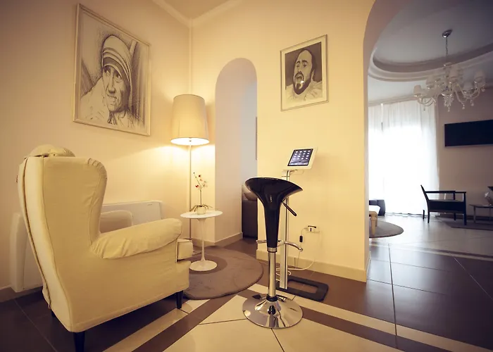Hotel Fini