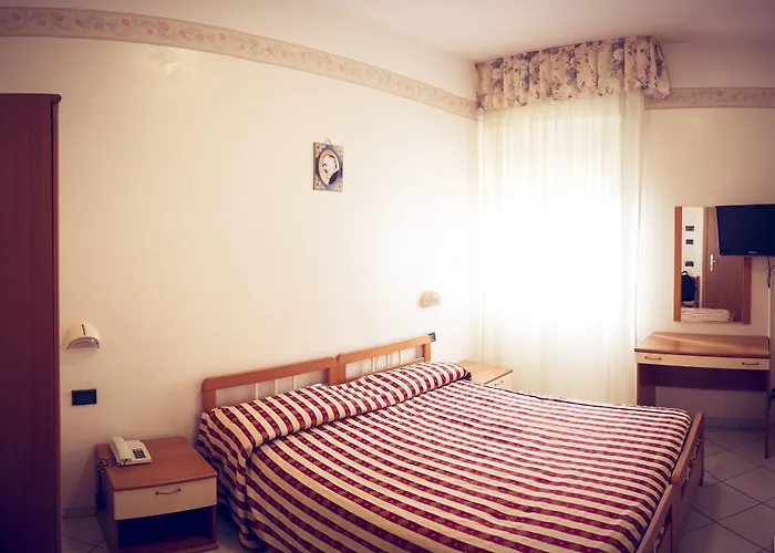 Hotel Fini