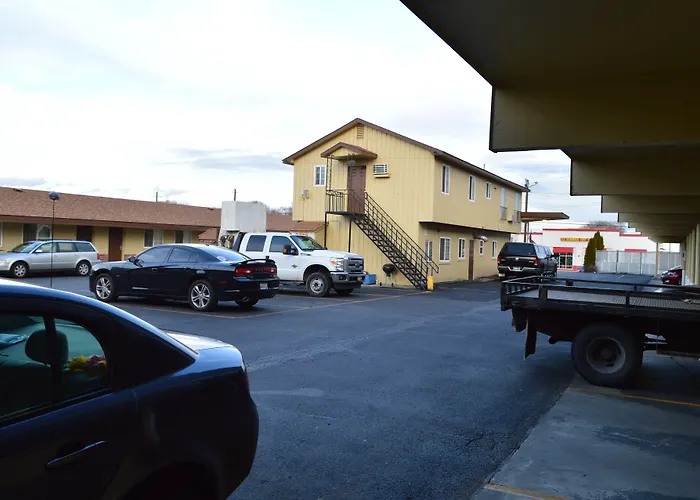 Economy Inn