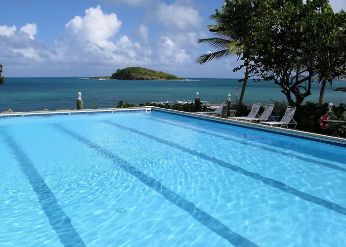 Tamarind Reef Resort Spa & Marina