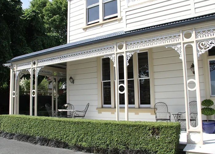 Merivale Manor
