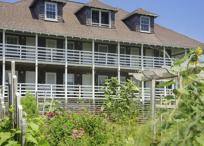 First Colony Inn