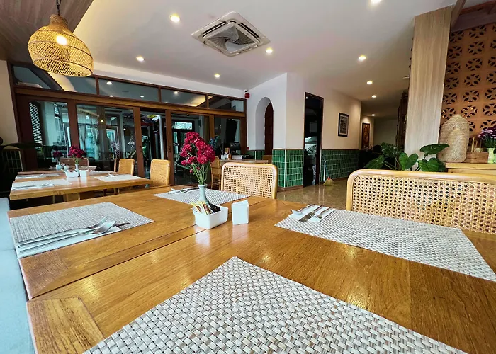 Sunday Villa Sirilanna Hotel