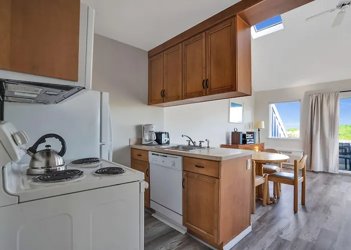 Windward Shores