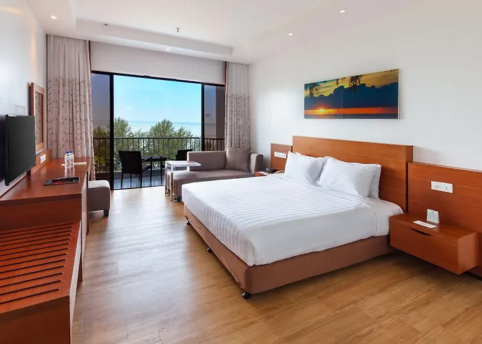 The Bayview Beach Resort
