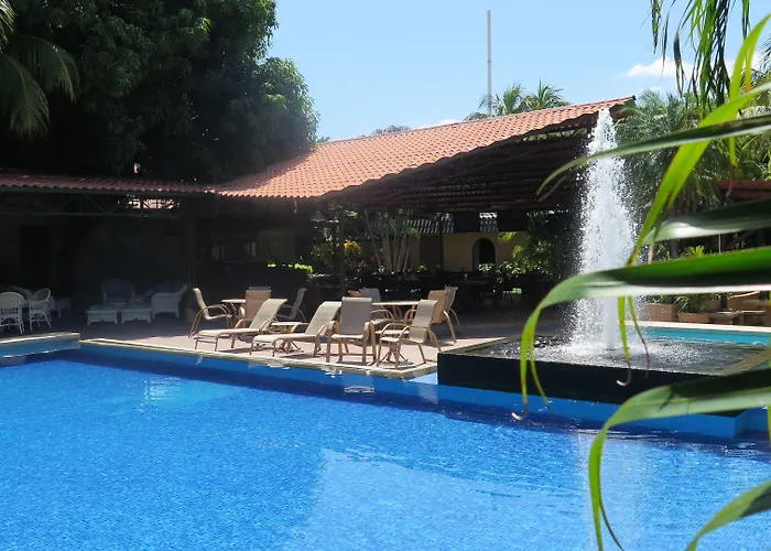 Hotel Coco Palms