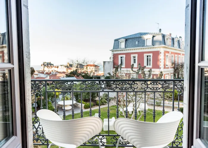 Hotel De Silhouette
