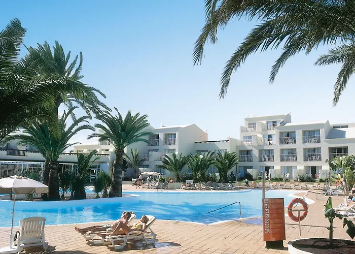 Hotel Riu Oliva Beach Resort