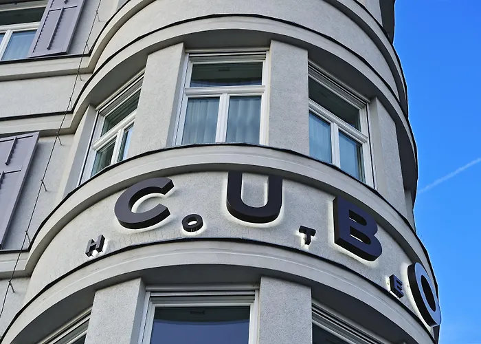 Hotel Cubo
