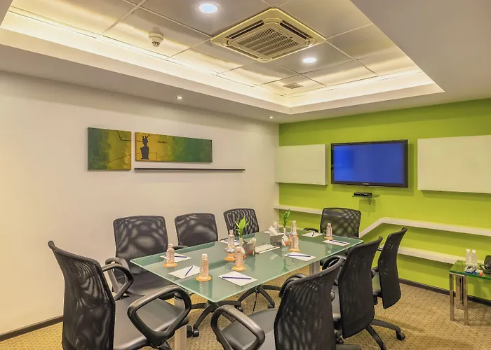 Hotel Kohinoor Elite Near Bkc