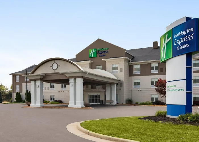 Holiday Inn Express & Suites North Fremont By Ihg
