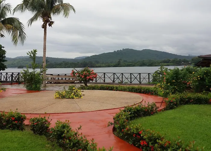 Afrikiko River Front Resort