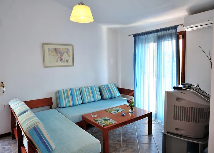 Eye Q Resort Seaview