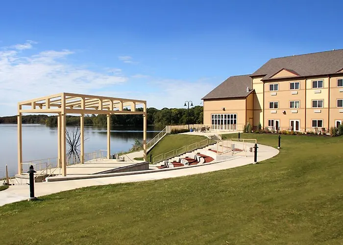 Lakeside Hotel Casino, A Travelodge By Wyndham