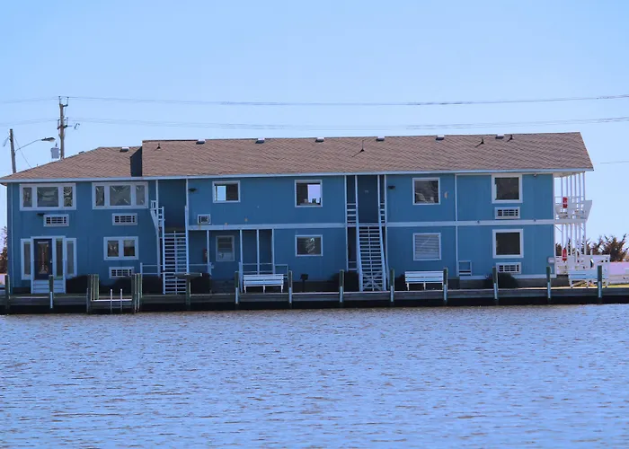 Fin 'N Feather Waterside Inn By Kees Vacations