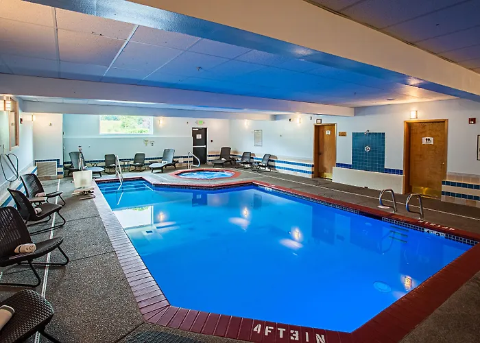 Comfort Inn & Suites Pacific - Auburn