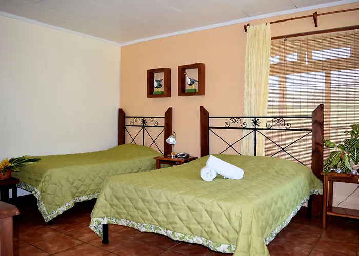 Guayabo Lodge