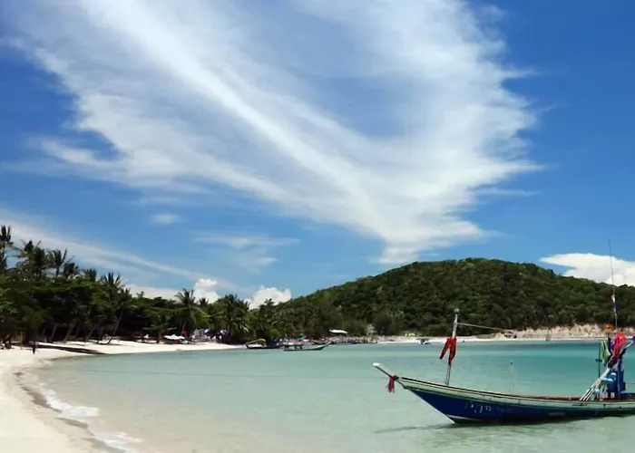 Lipa Bay Resort