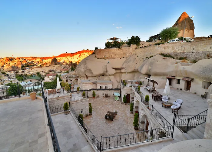 Grand Cave Suites