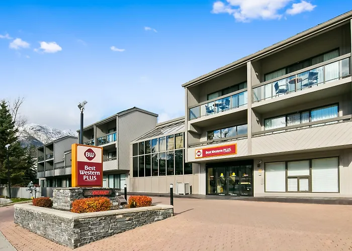 Best Western Plus Banff International Lodge