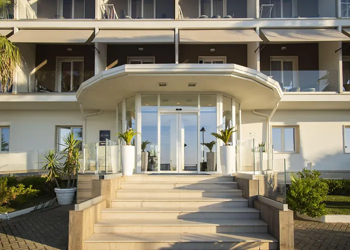 Ticho's Greenblu Hotel