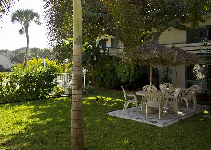 Seaspray Surf Lodge