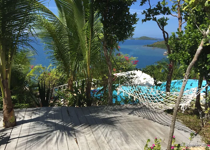 Al Faro Cosmio Hotel Palawan