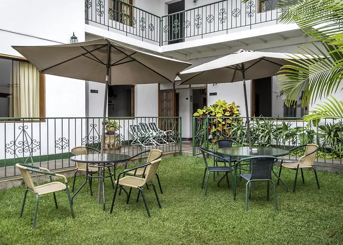 Hotel Senorial