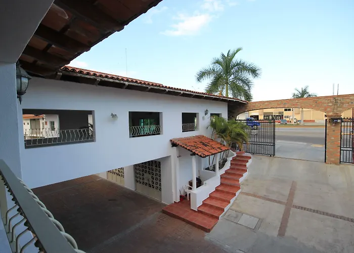 Splash Inn Nuevo Vallarta & Parque Acuatico
