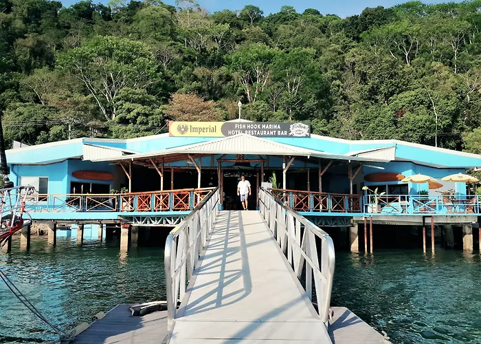 Fish Hook Marina Hotel Golfito