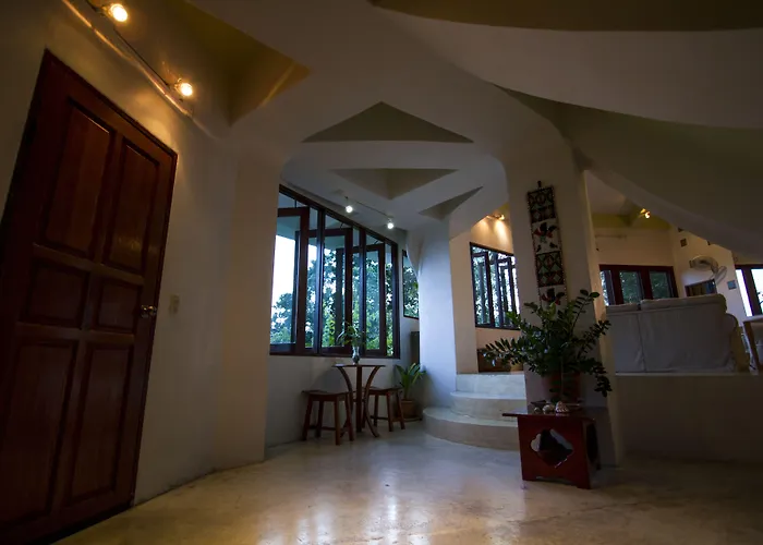 Monkey Flower Villas