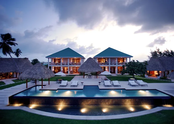 Victoria House Resort & Spa
