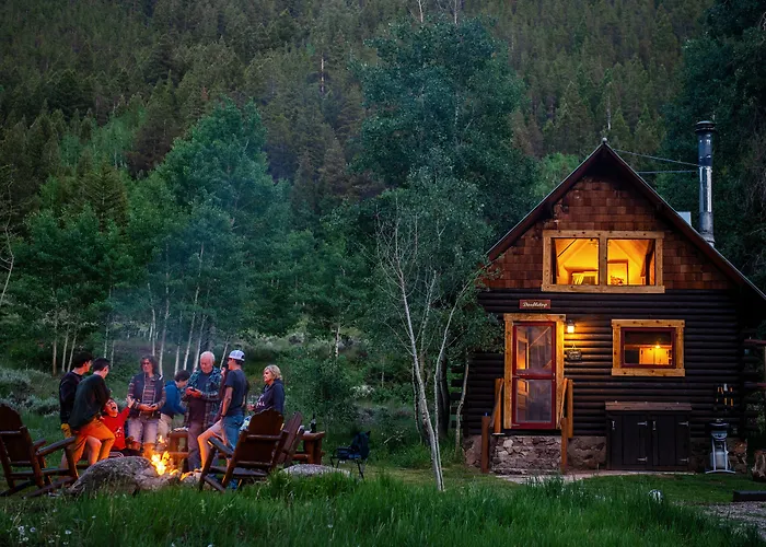 Pioneer Guest Cabins