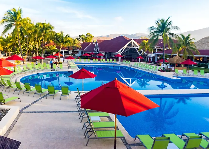 Royal Decameron Indigo