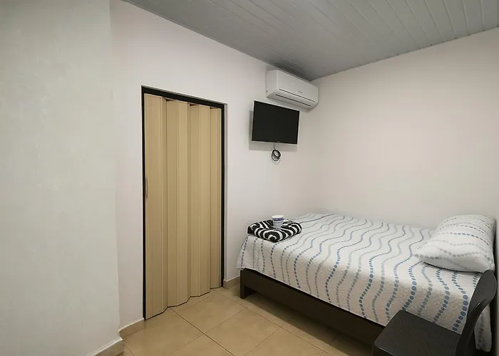 Hotel Monarca