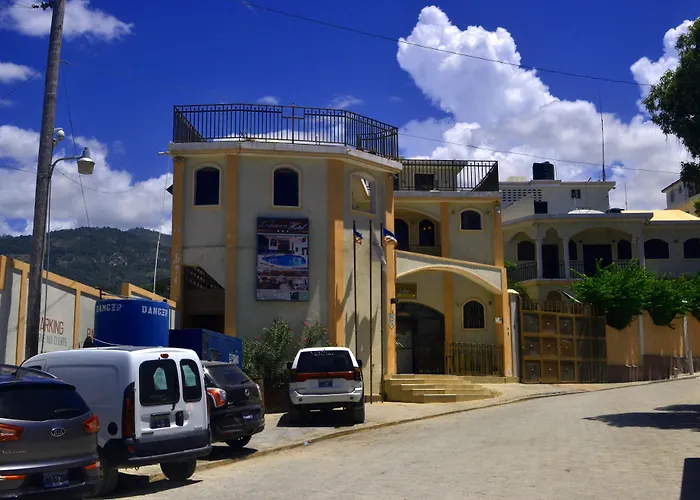 La Pepiniere Hotel