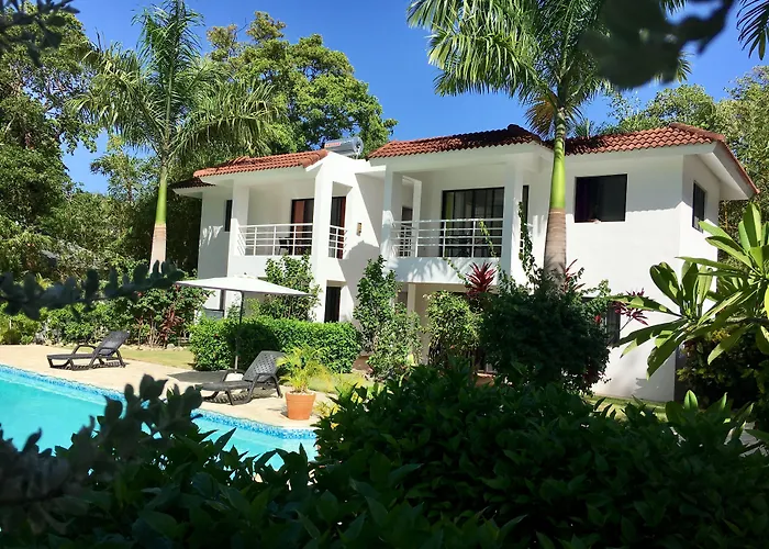 Coral Blanco Hotel
