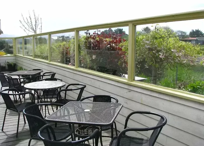 Pacific City Inn