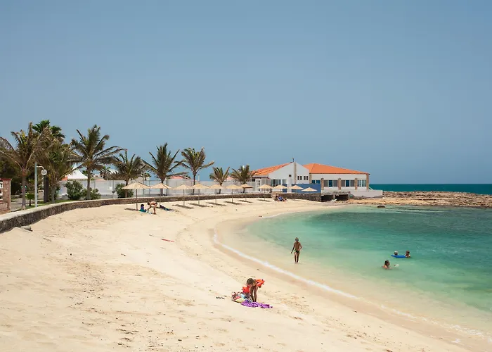 Murdeira Village