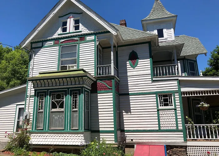 Antique Rose Inn Windham