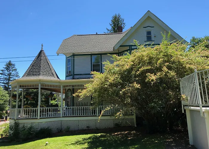 Antique Rose Inn Windham
